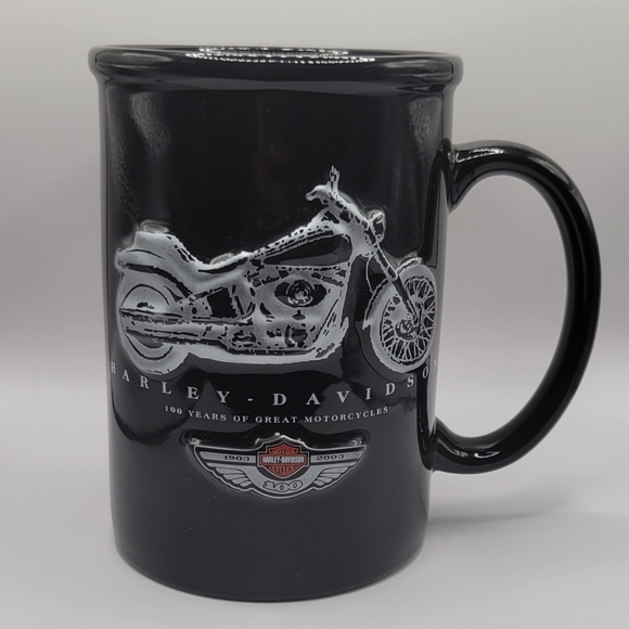 COPY - Harley Davidson 100 Years Of Great Motorcycles 1903-2003 Anniversary bla… - Picture 1 of 6